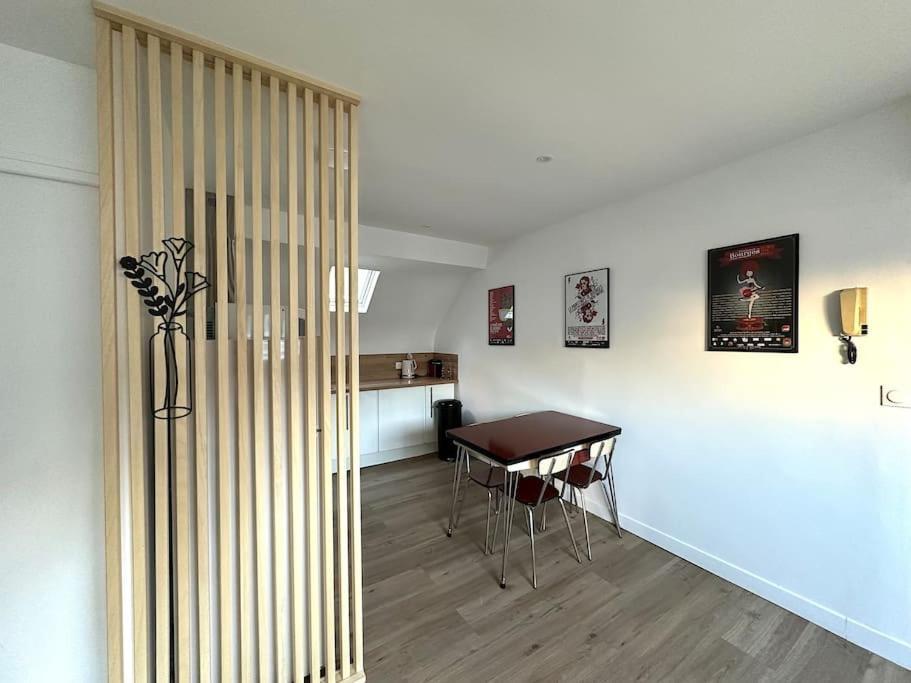Appartamento Chez Margaux Et Oscar Bourges Esterno foto