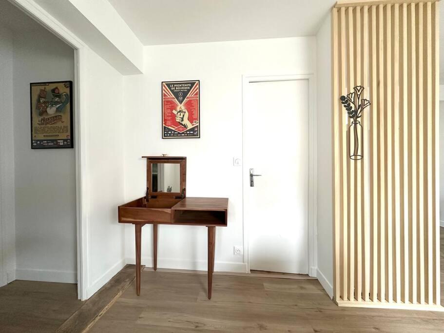 Appartamento Chez Margaux Et Oscar Bourges Esterno foto