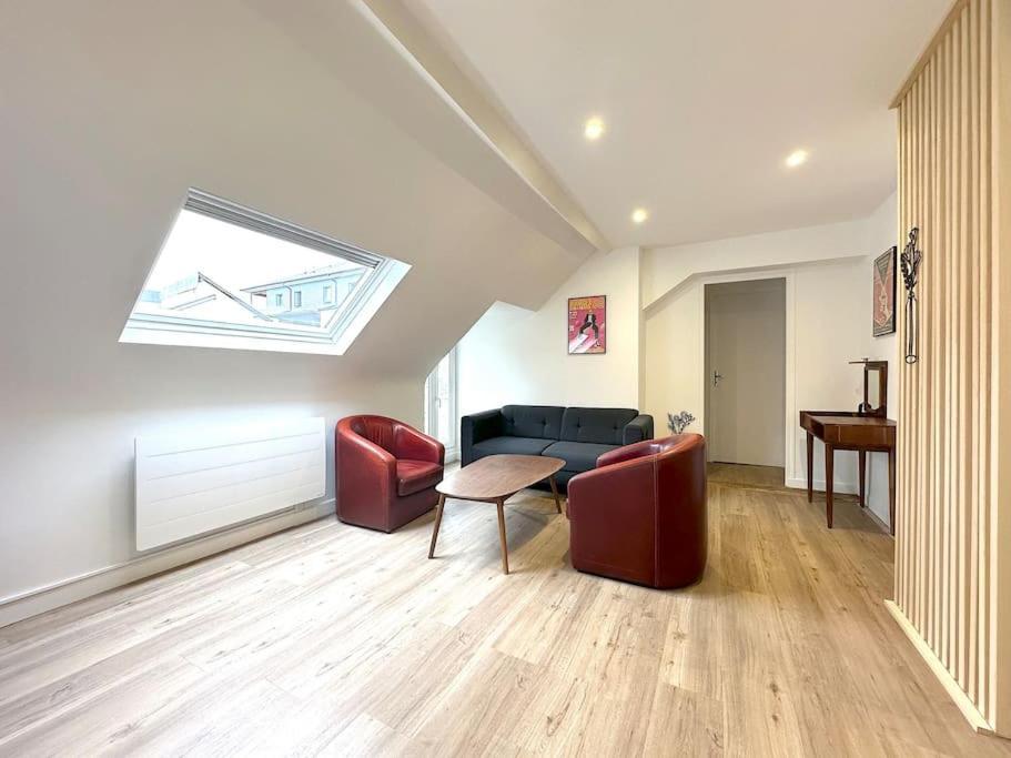 Appartamento Chez Margaux Et Oscar Bourges Esterno foto